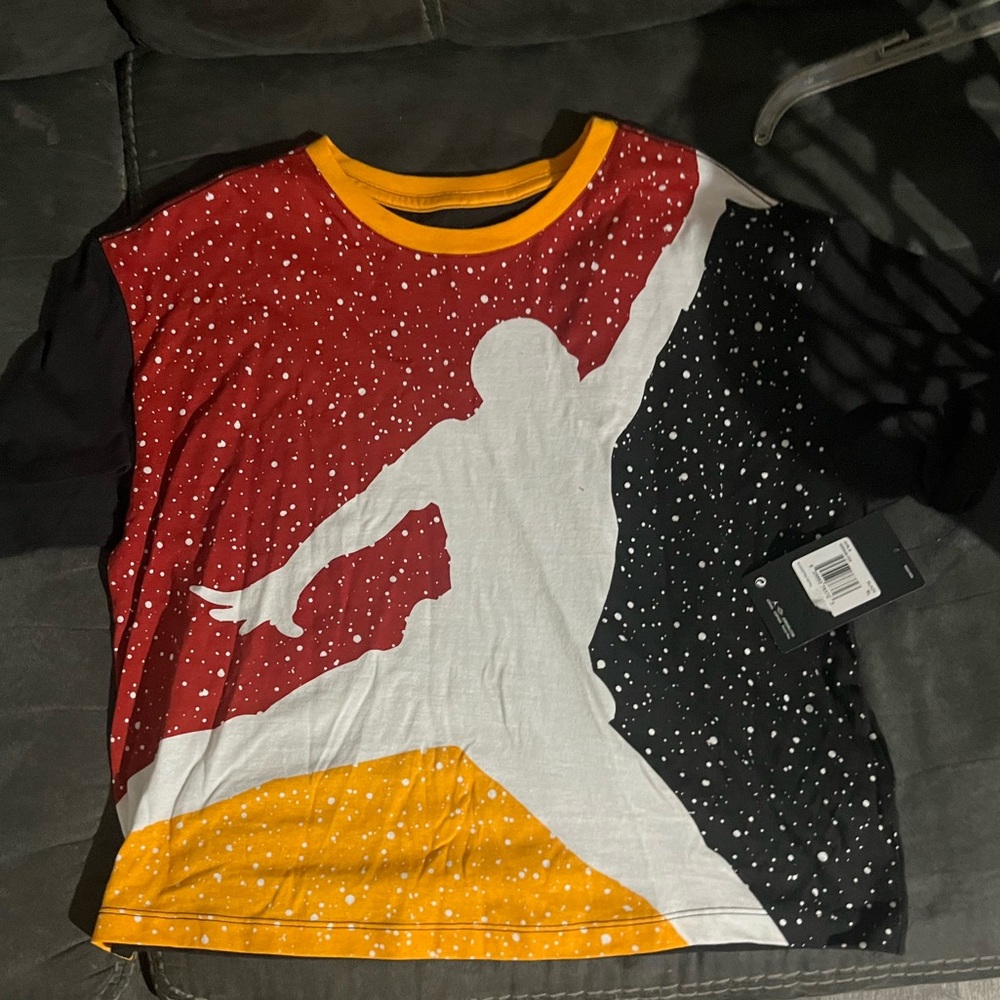 NWT Girls Air Jordan XL top
